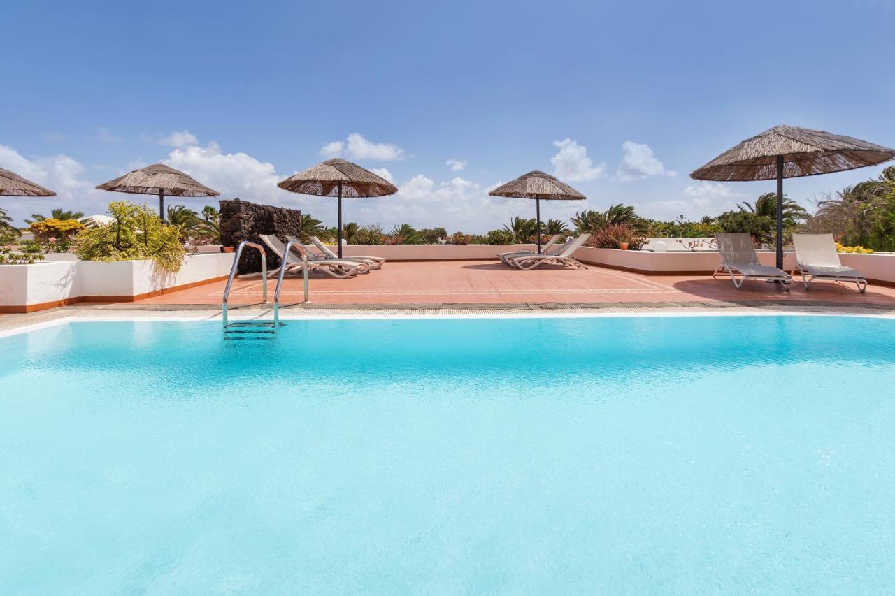 Conylanza Golf Y Mar Suites Costa Teguise Exterior foto