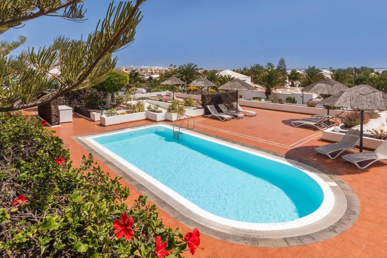 Conylanza Golf Y Mar Suites Costa Teguise Exterior foto