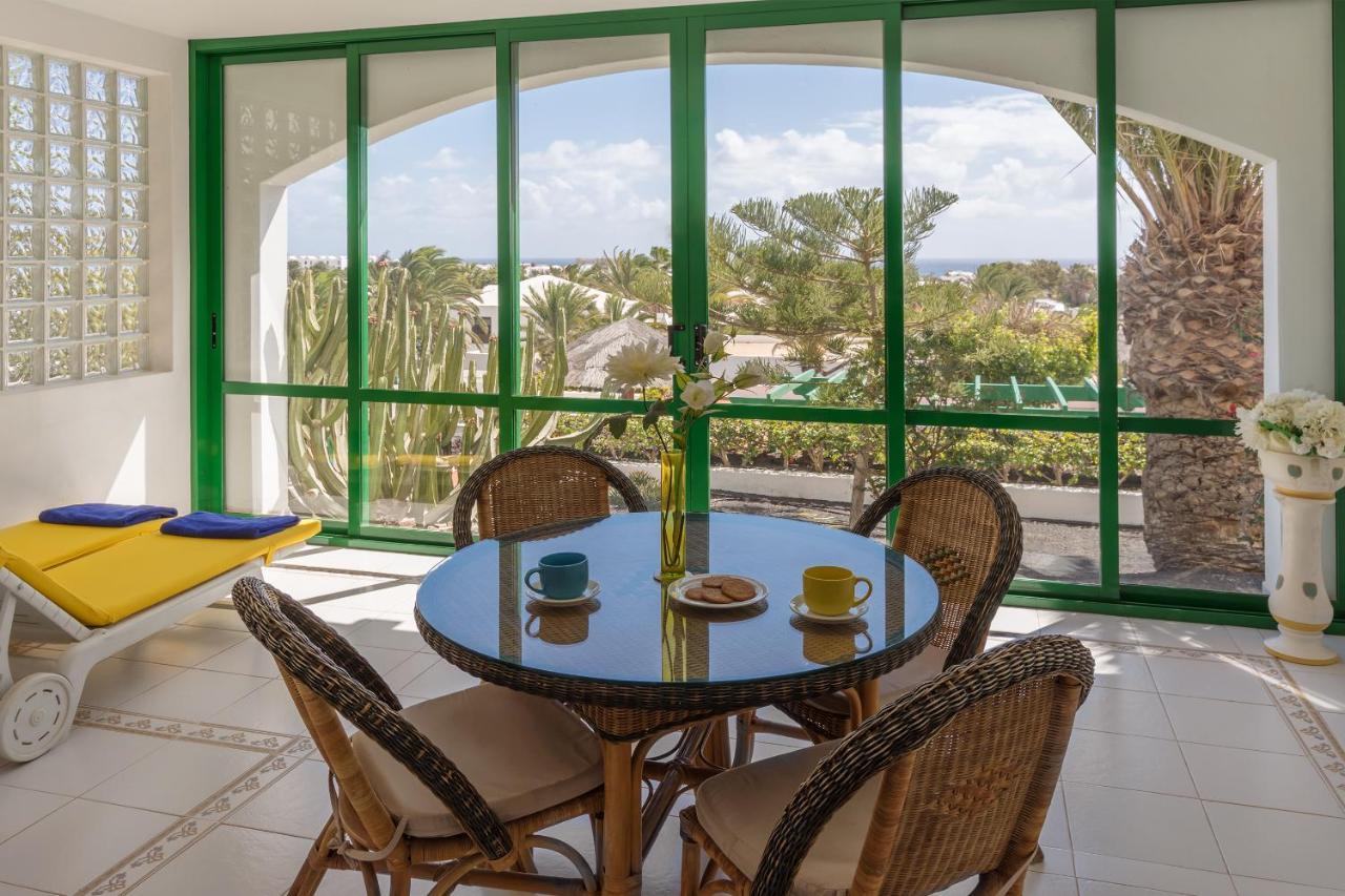 Conylanza Golf Y Mar Suites Costa Teguise Exterior foto